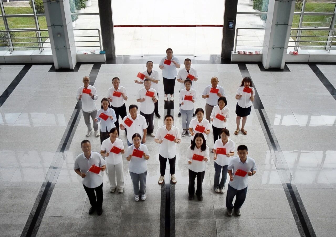 聽他們說｜祝祖國(guó)76歲生日快樂！